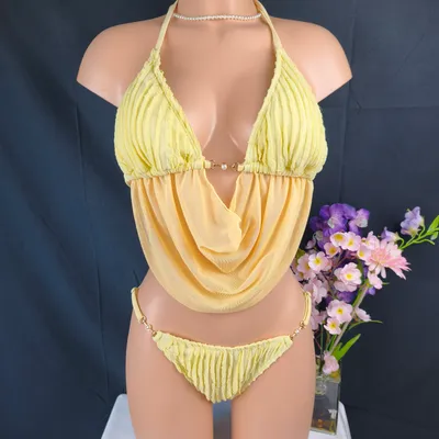 Bikini 2 pièces jaune pastel style bohème chic et romantique - neuf Taille L (38/40)